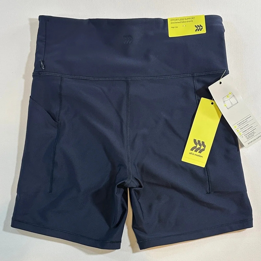 All in Motion Women’s Dark Blue Bike Shorts with Side Pockets NWT Size S - Picture 6 of 6
